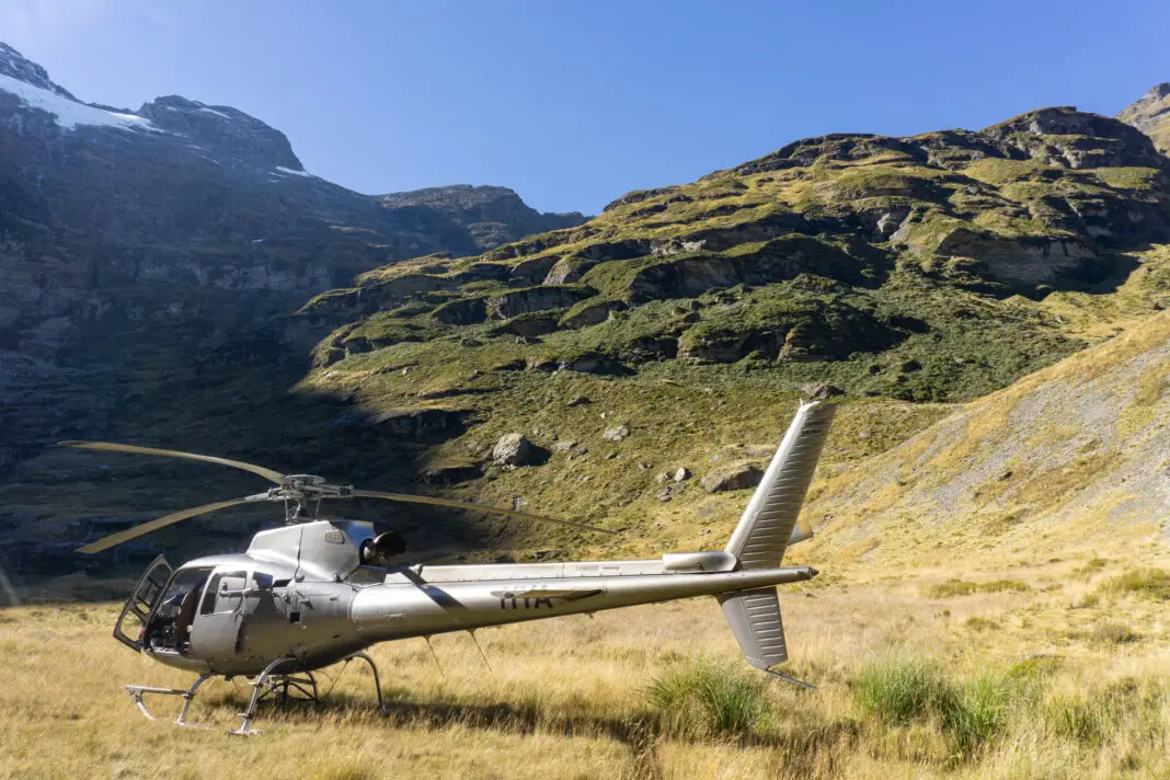 Helicopter landed at the head of the Earnslaw Burn 