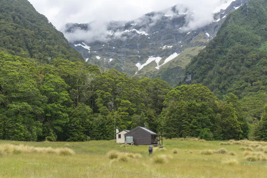 Top Forks Hut